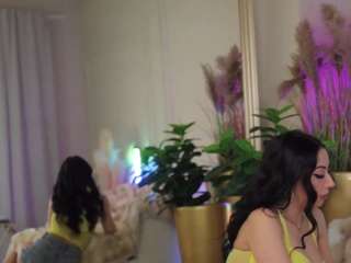 anaisbloom — Camsoda recorded stream screenshot (09 Apr 2026)