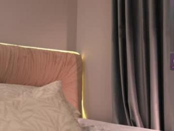 katymolly — Chaturbate recorded stream screenshot (09 Apr 2026)