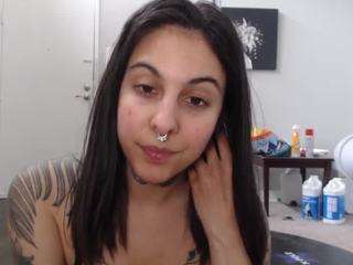 dahliaexotica — Camsoda recorded stream image, 10.04.2026 20:20