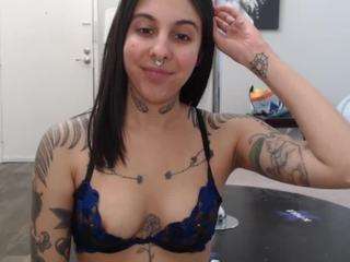 dahliaexotica — Camsoda recorded stream image, 10.04.2026 20:20