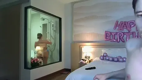 hello_imkittyy — Stripchat recorded stream screenshot (10 Apr 2026)