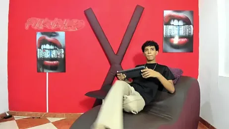 VERY_HOT_GUYS — Stripchat recorded stream screenshot (10 Apr 2026)