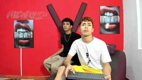 VERY_HOT_GUYS — Stripchat recorded stream screenshot (10 Apr 2026)