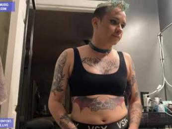 iwillbeyourmuse — Chaturbate recorded stream screenshot (10 Apr 2026)