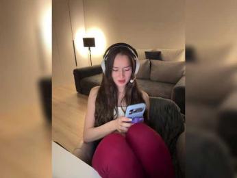 whiteTEA — Bongacams recorded stream image, 10.04.2026 20:40