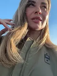 Etwas_neugierig — Stripchat recorded stream image, 08.03.2025 13:00