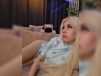 FlowwwerGirl — Bongacams recorded stream screenshot (11 Apr 2026)