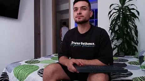 Two_sinzXX — Stripchat recorded stream screenshot (11 Apr 2026)