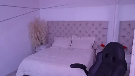 JhoanLeandro — Stripchat recorded stream screenshot (12 Apr 2026)