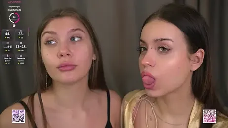 vivid_girls_vg — Stripchat recorded stream screenshot (12 Apr 2026)