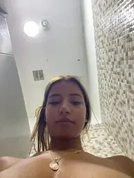 belaa_1 — Stripchat recorded stream image, 12.04.2026 15:40