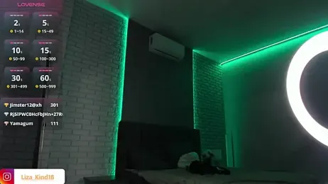 juicy-pussy — Stripchat recorded stream screenshot (13 Apr 2026)