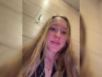 LiiBaby — Bongacams recorded stream image, 13.04.2026 10:10