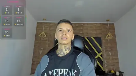 Ian_Castillo_ — Stripchat recorded stream screenshot (13 Apr 2026)