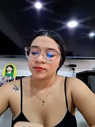 -VICKKY — Stripchat recorded stream image, 13.04.2026 20:10