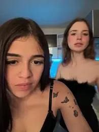 kevin_hotgirls — Stripchat recorded stream image, 14.04.2026 01:00
