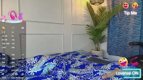 luandy — Stripchat recorded stream screenshot (14 Apr 2026)