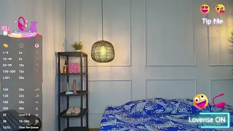 luandy — Stripchat recorded stream screenshot (14 Apr 2026)