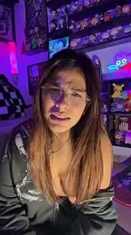 crystal_bunny7 — Stripchat recorded stream image, 15.04.2026 02:30