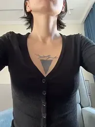 kikidoll — Stripchat recorded stream image, 15.04.2026 03:20