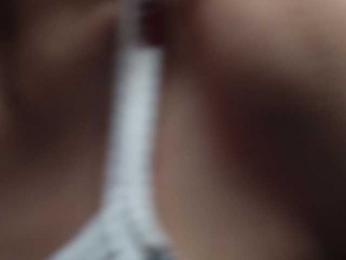 ALVUWKA — Bongacams recorded stream image, 15.04.2026 08:10