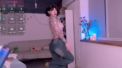 Akiko_Hentai — Stripchat recorded stream screenshot (15 Apr 2026)