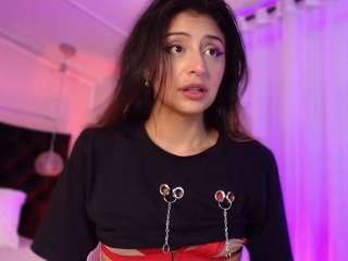 sofly-s — Camsoda recorded stream image, 08.03.2025 15:20