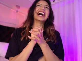 sofly-s — Camsoda recorded stream image, 08.03.2025 15:20