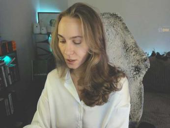 Adamova_Eva — Bongacams recorded stream image, 08.03.2025 14:30