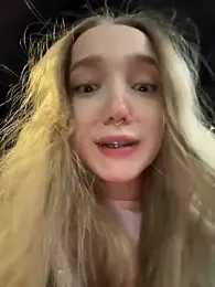 bambi_lu — Stripchat recorded stream image, 16.04.2026 17:40