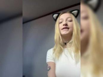 AlePol — Bongacams recorded stream image, 17.04.2026 04:30