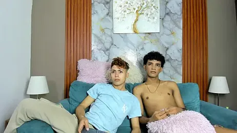 VERY_HOT_GUYS — Stripchat recorded stream screenshot (17 Apr 2026)