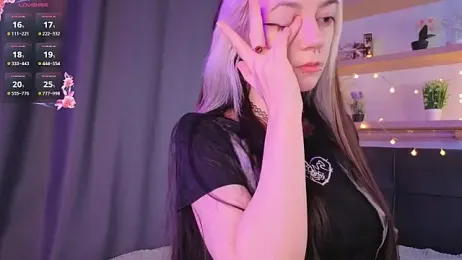 TristaRoht — Stripchat recorded stream image, 17.04.2026 15:00