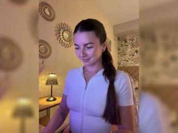 -Saharochek- — Bongacams recorded stream image, 17.04.2026 16:40