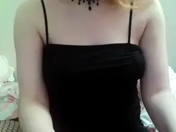 stellamoon — Stripchat recorded stream image, 18.04.2026 00:30
