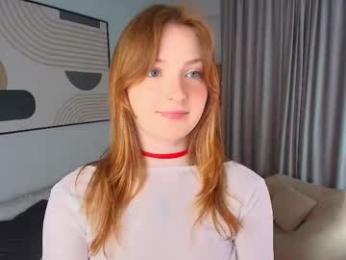 viola_larson — Chaturbate recorded stream image, 18.04.2026 17:00