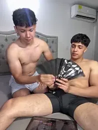 valentinoblush — Stripchat recorded stream screenshot (18 Apr 2026)