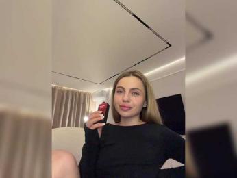 Nataliecroys — Bongacams recorded stream image, 18.04.2026 23:10
