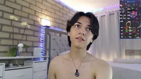 biel_biel — Stripchat recorded stream image, 19.04.2026 05:30