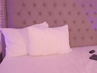 charlotte-harris — Camsoda recorded stream image, 19.04.2026 02:20