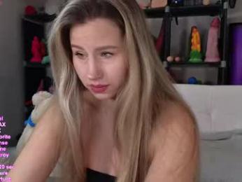 hayleex — Chaturbate recorded stream image, 20.04.2026 09:10