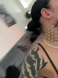 LexiCoco — Stripchat recorded stream image, 20.04.2026 15:20