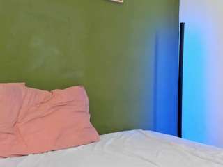 karlyee — Camsoda recorded stream image, 22.04.2026 20:20