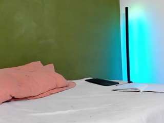 karlyee — Camsoda recorded stream image, 22.04.2026 20:20