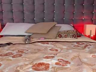pocahontasfg — Camsoda recorded stream image, 23.04.2026 04:10