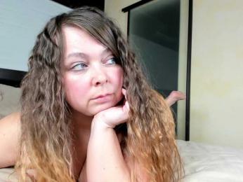 FLUFFY_BEAUTY — Bongacams recorded stream image, 24.04.2026 07:10