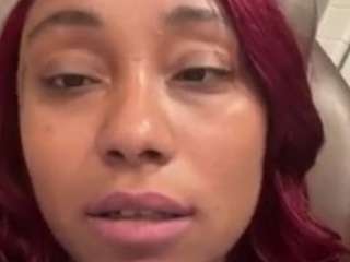 laylared — Camsoda recorded stream image, 24.04.2026 15:30