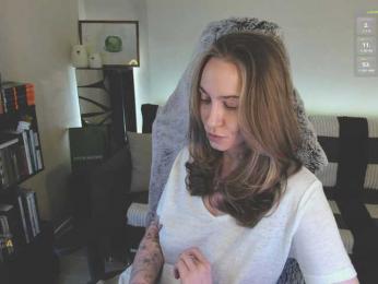 Adamova_Eva — Bongacams recorded stream image, 01.02.2025 13:30