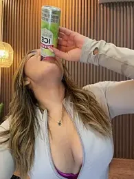 jenn_fit — Stripchat recorded stream image, 26.04.2026 01:10