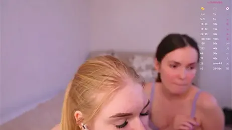 EllenReeves — Stripchat recorded stream image, 26.04.2026 05:40